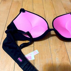 32A Victoria’s Secret Pink Super Push Up Bra